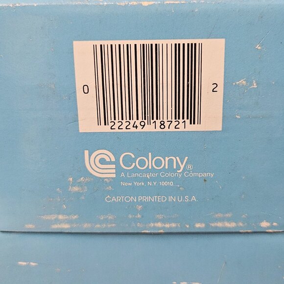 Vintage Colony Handmade and Handcut Crystal Etched Swan Pitcher 44oz - Picture 12 of 13